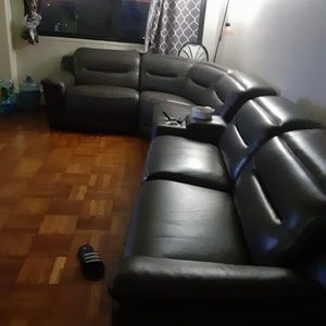 Meet your Posher, Bernard